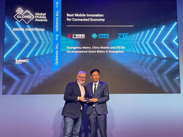 ZTE bags GLOMO award at MWC
