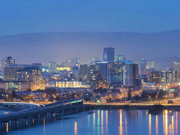 Chile to research feasibility of Antarctic cable