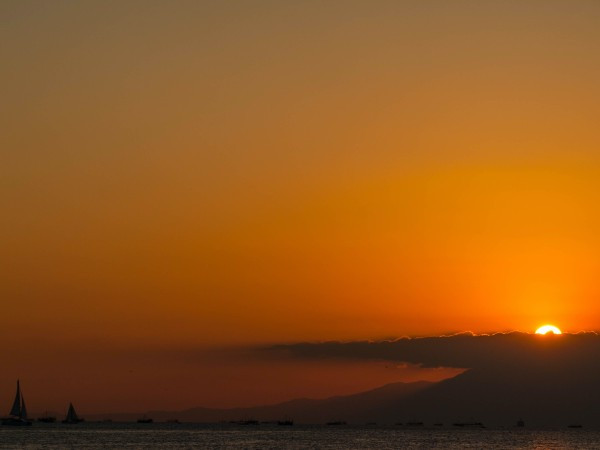 Why are Asia Pacific operators sunsetting 2G, 3G networks?
