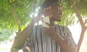 How would a sub-$30 smartphone affect Africa?